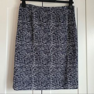EUC Banana Republic Textured Pencil Skirt